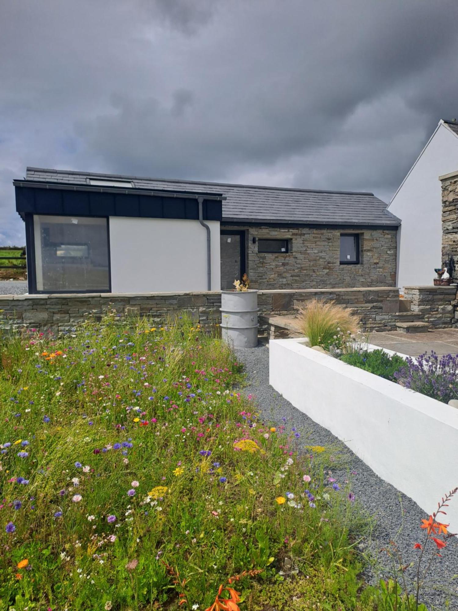 Rose Meadow Lodge Liscannor Eksteriør bilde